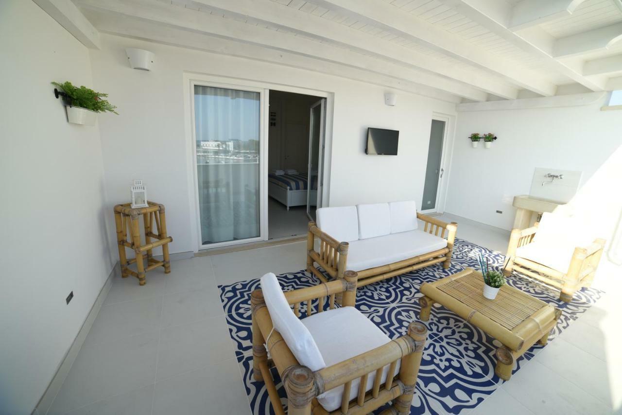 Latino Rent Room B&B Vista Mare Porto Cesareo Exterior photo